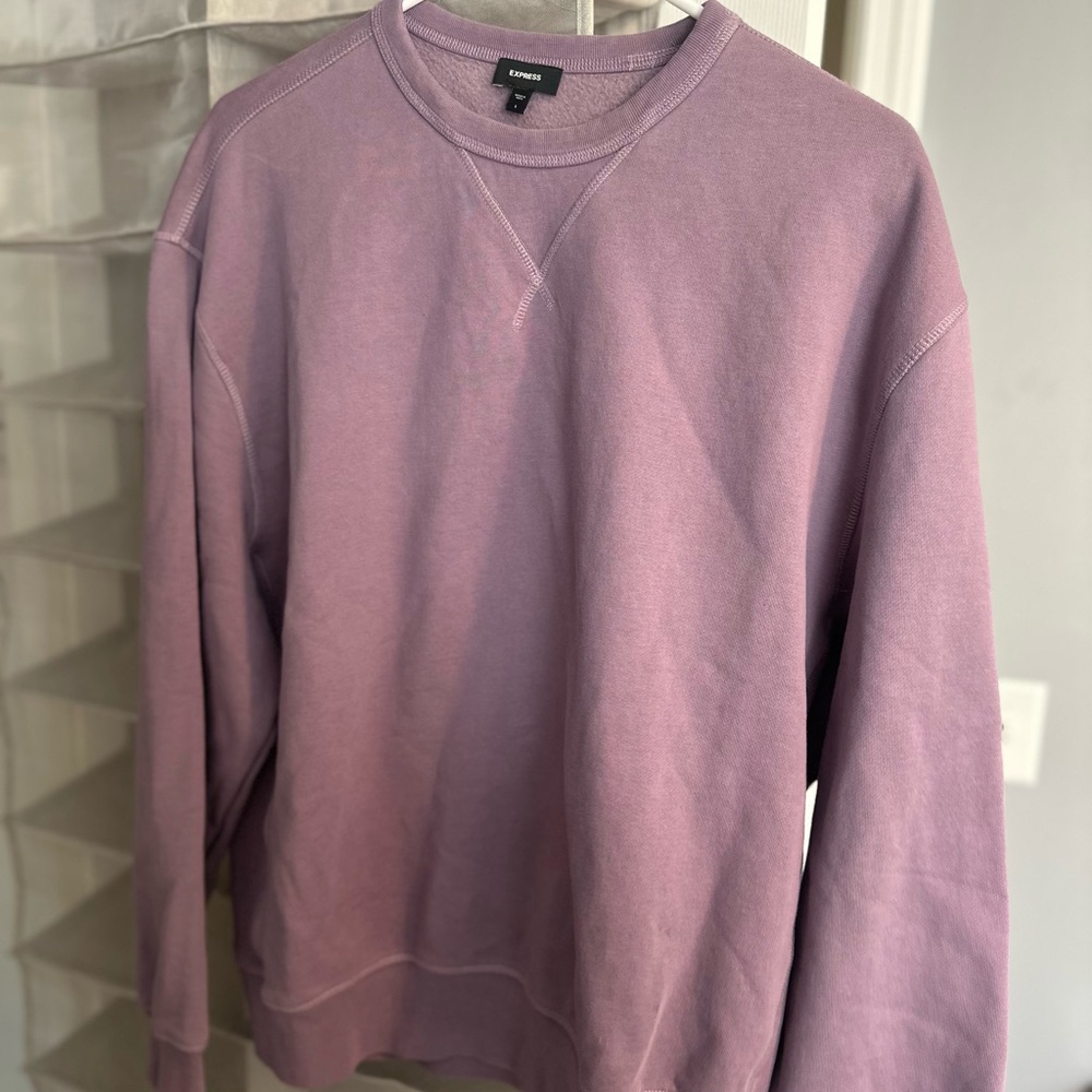 Uniqlo Men's Lavender Crewneck Sweater